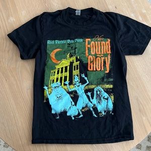 New Found Glory x Disney’s Haunted Mansion Glow In The Dark men’s T Shirt